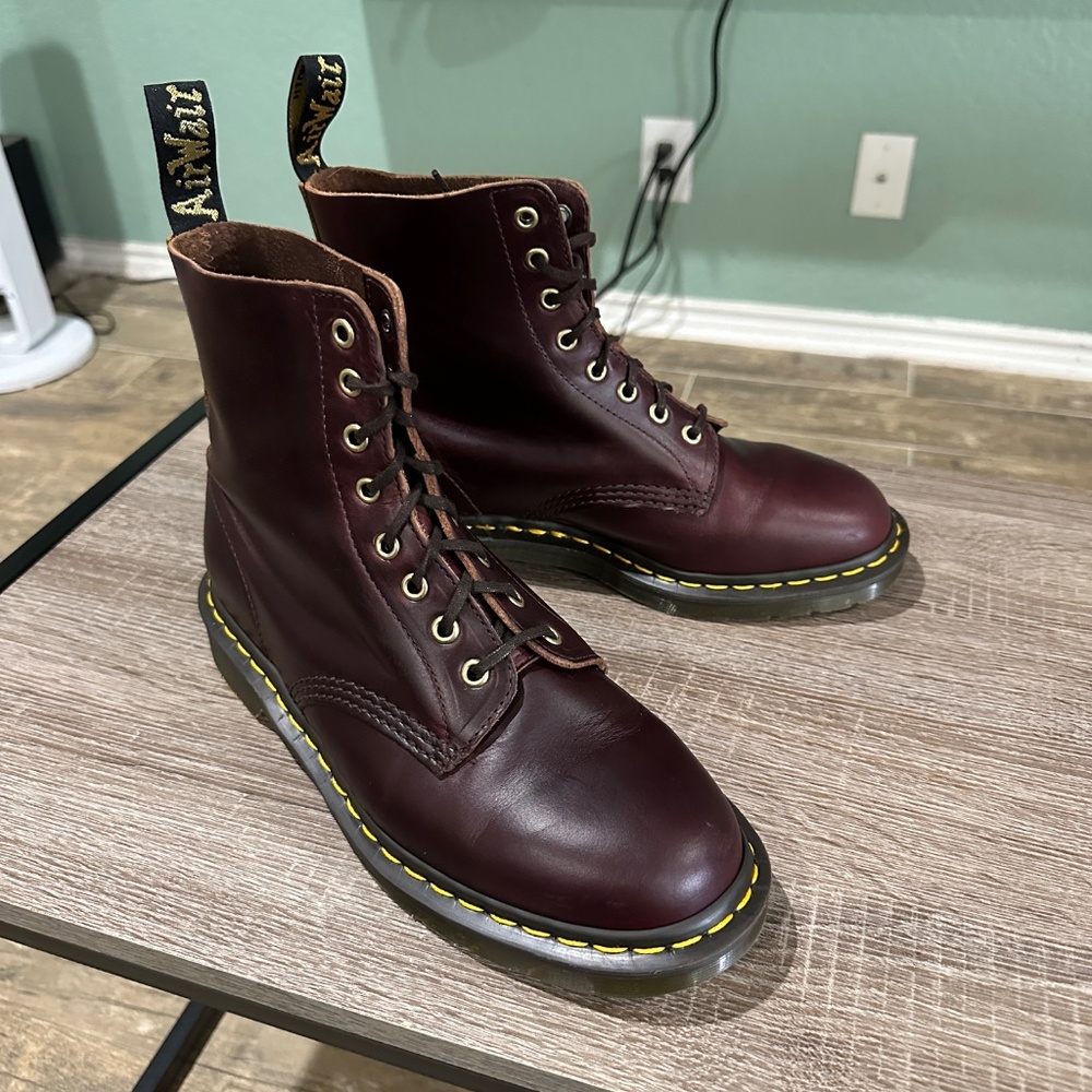 Dr Martens 1460 Pascal Made in England Burgundy Men's US 9 UK 8 Chromexcel